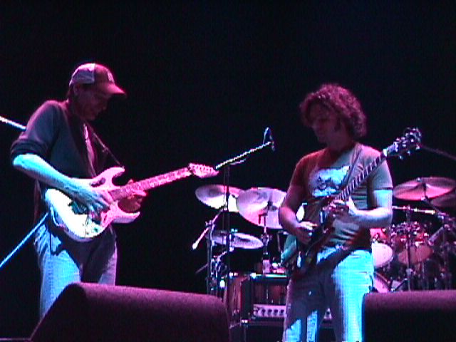 spgm/gal/Zappa plays Zappa/1Dweeznvai.JPG